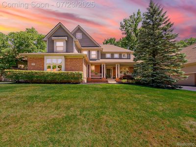 6590 Pembridge Hl, West Bloomfield, MI, 48322
