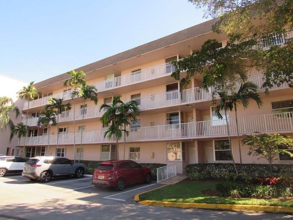 1st image of 2524 NW 104th Avenue #405