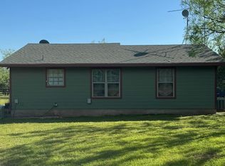 460 Flying X Rd #B, Spicewood, TX 78669