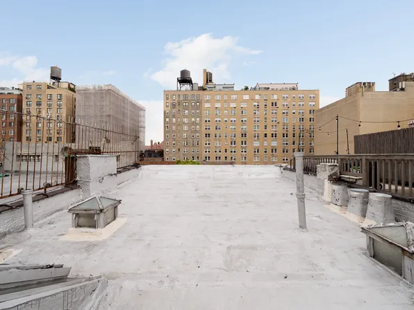 18 West 76th Street image 11 of 18