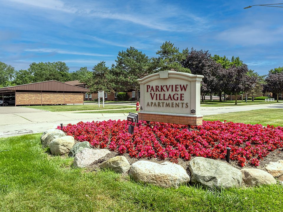 27489 Parkview Blvd # 27-7303, photo 27