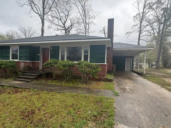 142 Overbrook Cir, Spartanburg, SC 29306