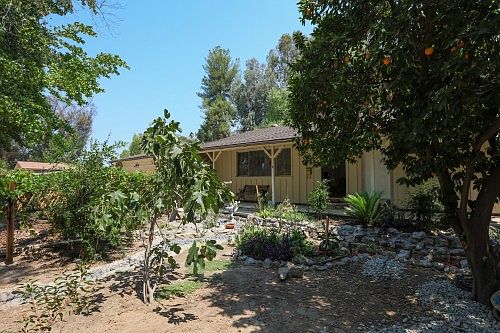 5th image of 4914 Alhama Dr