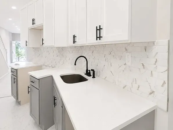 271 1/2 6th Ave W #H, Newark, NJ 07107