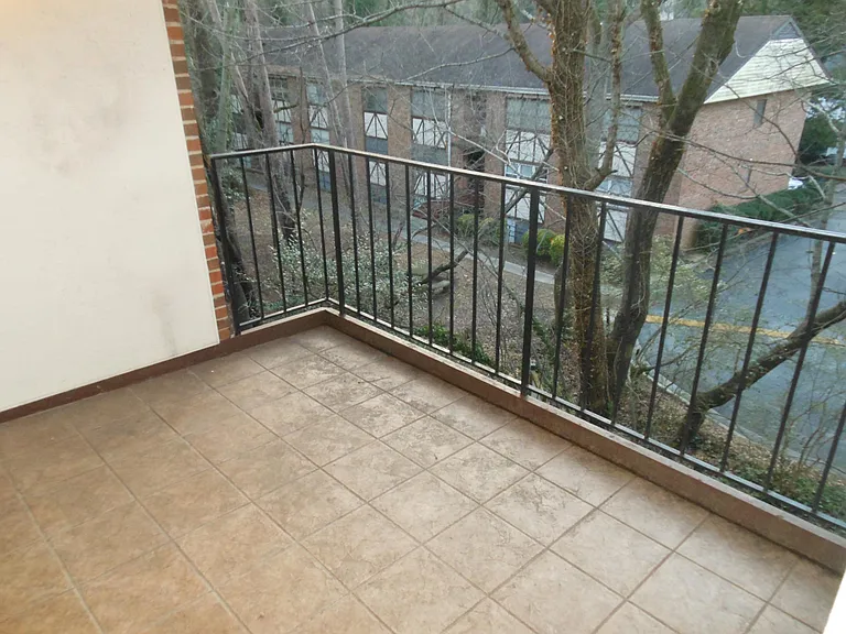 1832C N Elm St #C — Photo 21