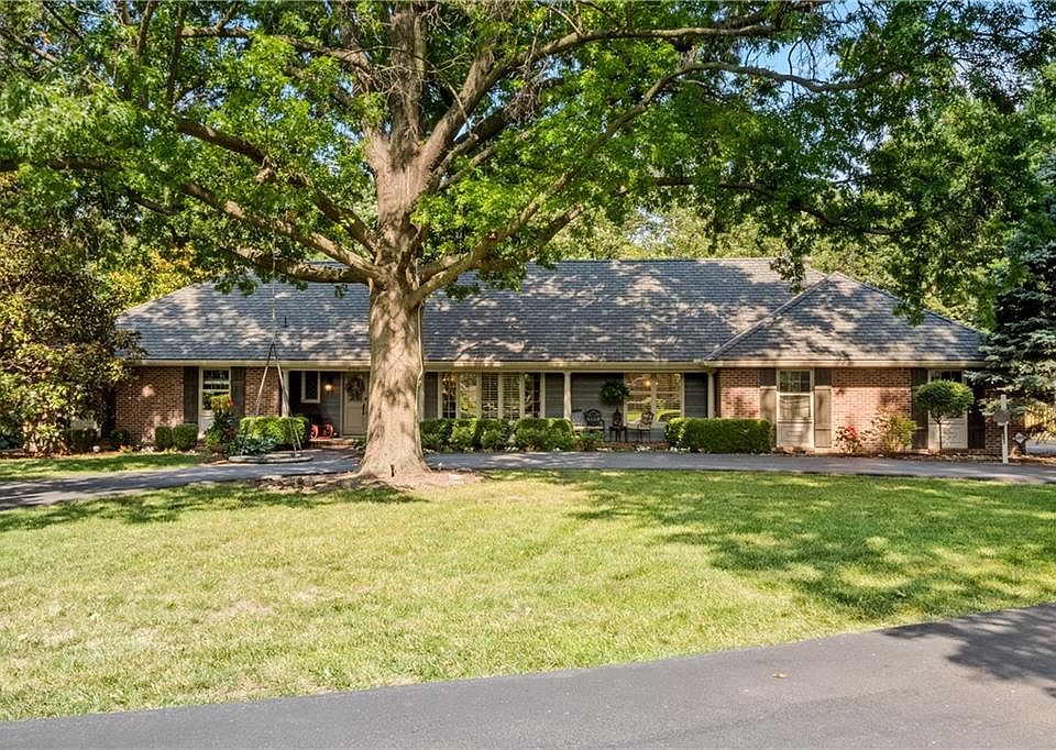 8229 Nall Ave, Prairie Village, KS 66208 Zillow
