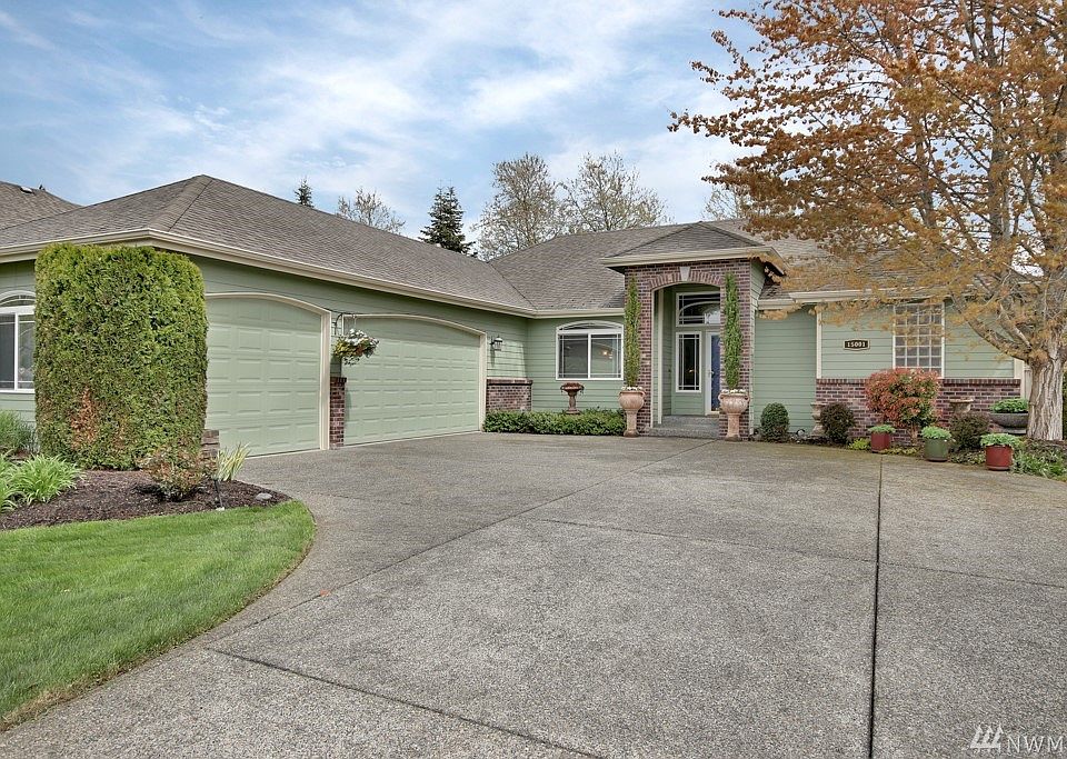 1st image of 15001 148th Avenue Ct E