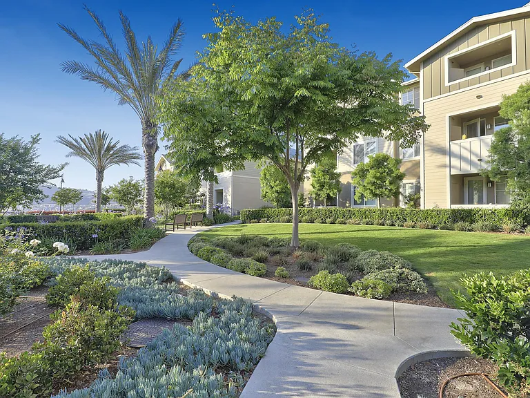 Sendero Gateway Apartment Homes — Photo 17