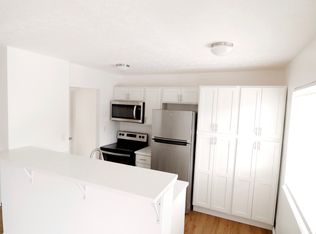 Norwood Place, Cleveland, OH 44102