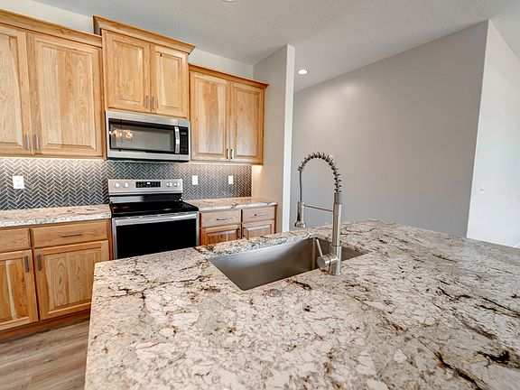 5th image of 1218 N Shore Dr