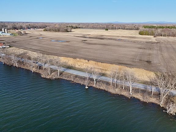 4th image of 39 West Shore Road