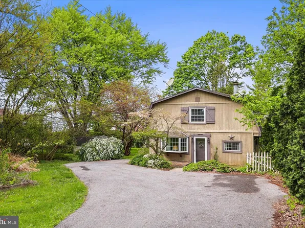 2963 Spring Valley Rd, Lancaster, PA 17601