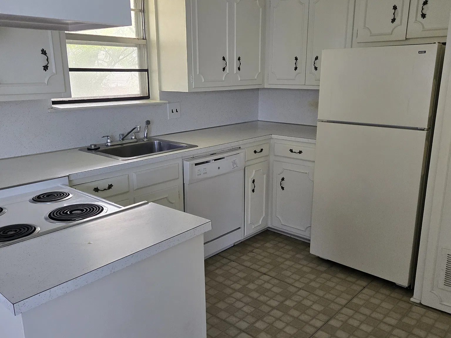 1 bed, 720 sqft, $825 — Photo 4