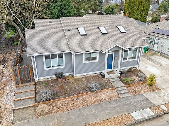 3rd image of 7071 NE 17th Ave Unit 2