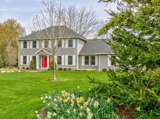 5529 Pettis Ln NE, Ada, MI 49301