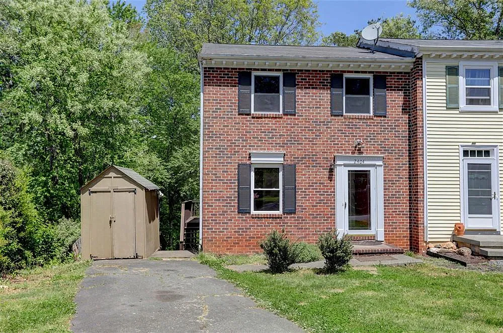 1 bed, $799 — Photo 1