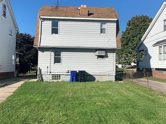 2nd image of 8322 Bancroft Ave