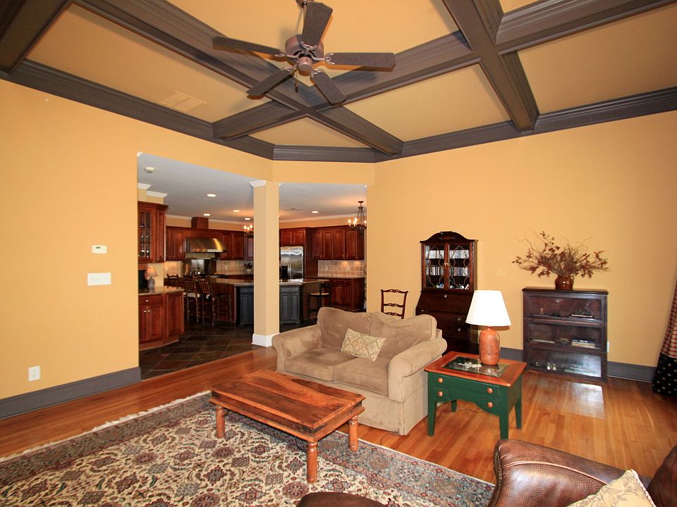 2nd image of 875 Club Chase Ln
