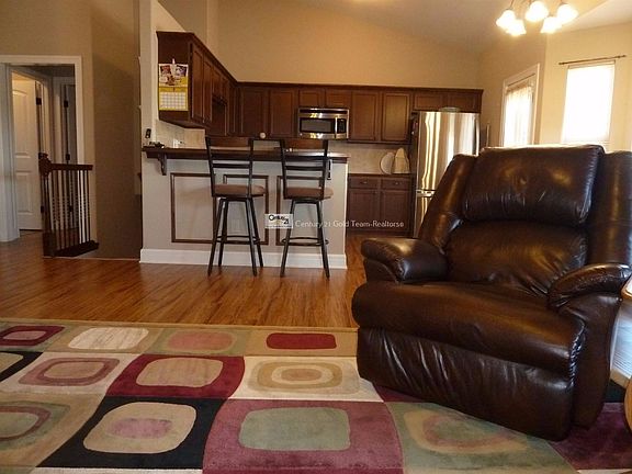 2nd image of 921 Kadence Ln