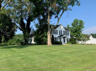 1103 Hedges Rd, Xenia, OH 45385