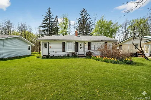 11 Edward Ave Photo 1