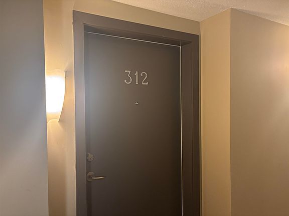 5th image of 6815 188th St #312