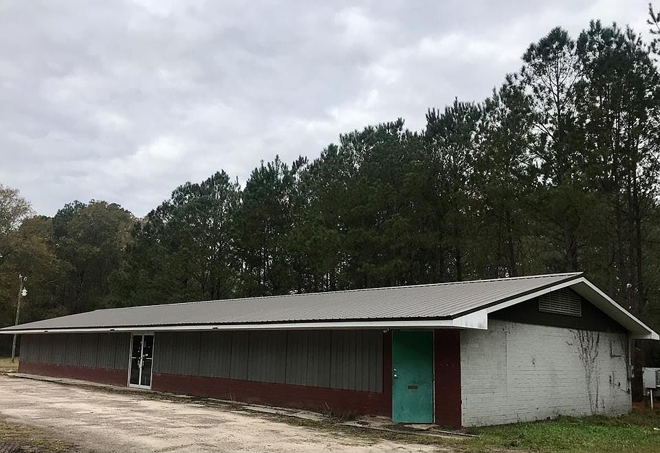 1st image of 5925 State Highway 169