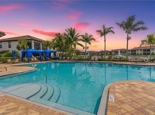 15098 Palmer Lake Cir UNIT 202, Naples, FL 34109