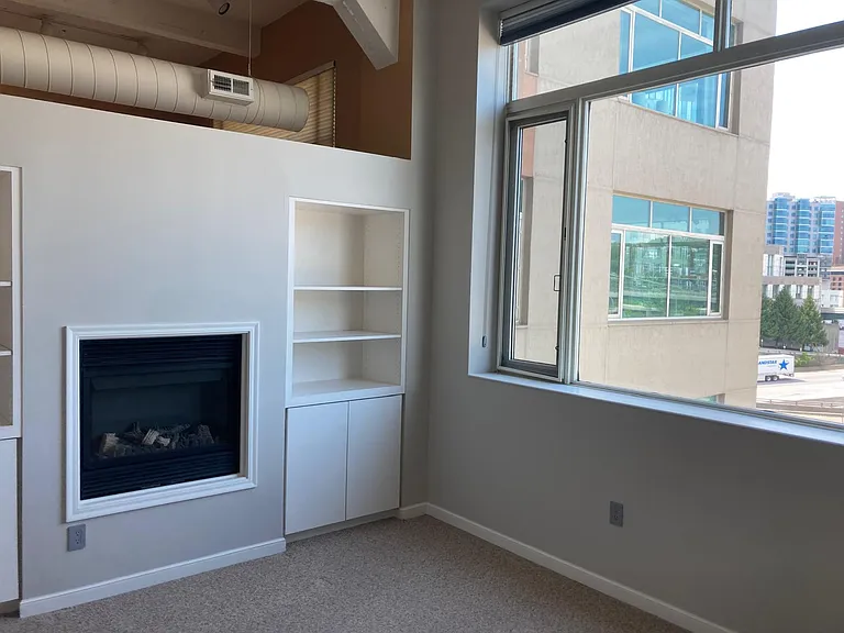 400 Pike St — Photo 16