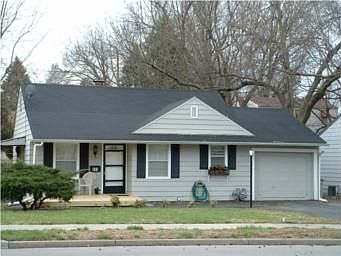 1st image of 611 W 85th St