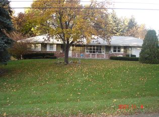 1112 Woodcrest Dr, Downers Grove, IL