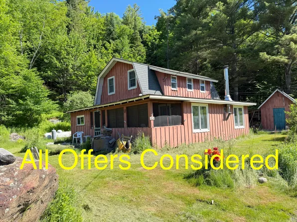 8458 Newcomb Rd, Long Lake, NY 12847