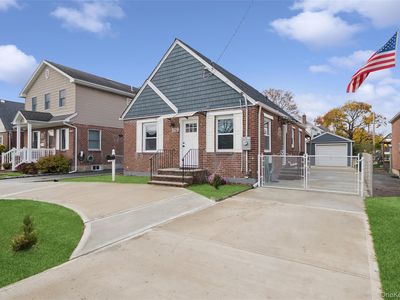 109 Caroline Avenue, Franklin Square, NY, 11010