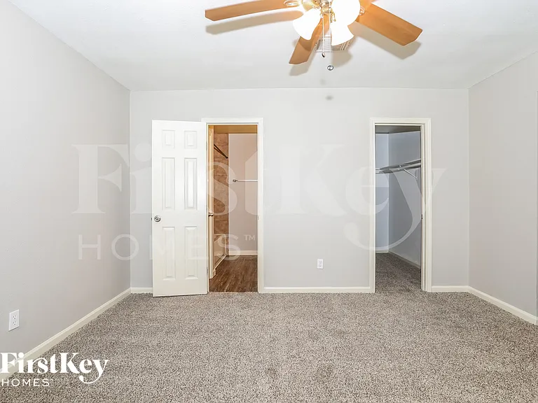 5019 Monteith Dr — Photo 10