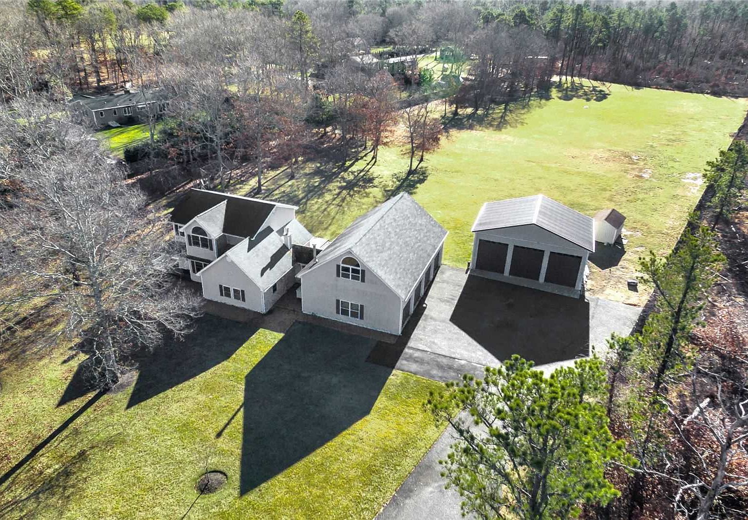 209 Wading River Manor Rd, Manorville, NY 11949 Zillow