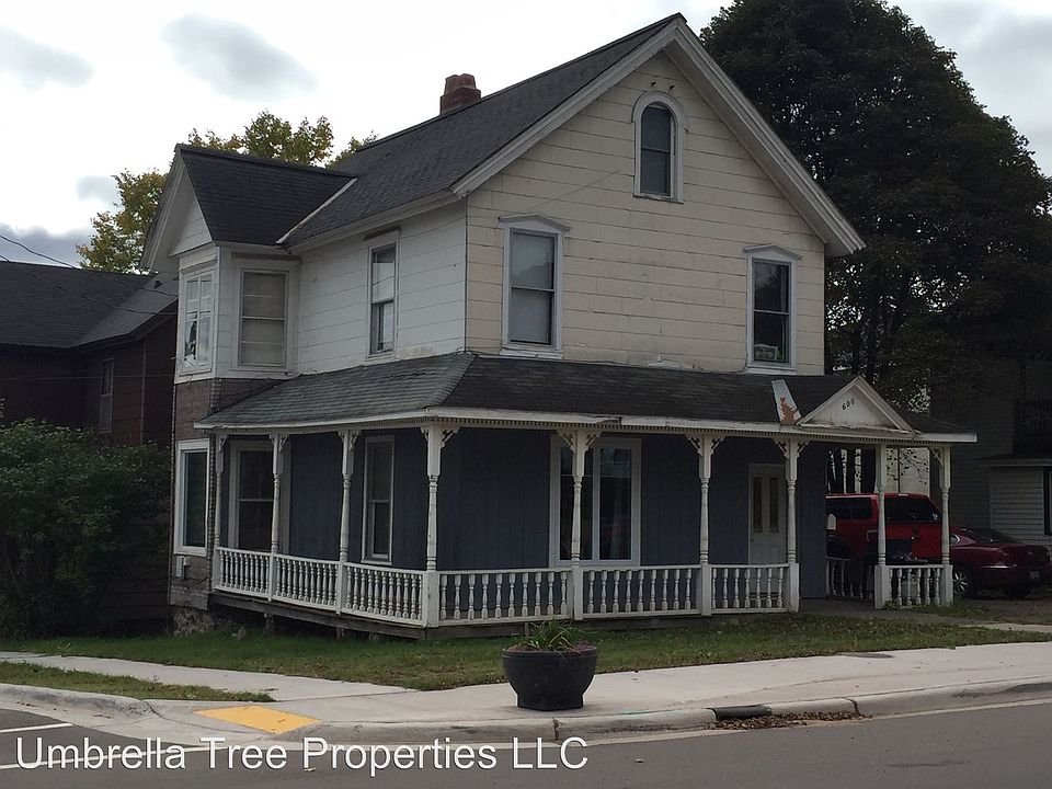 600 Quincy St, Hancock, MI 49930 Zillow