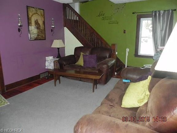 3rd image of 435 Courtland St
