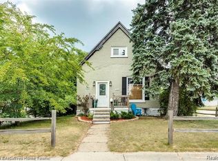 1624 17th St, Port Huron, MI 48060