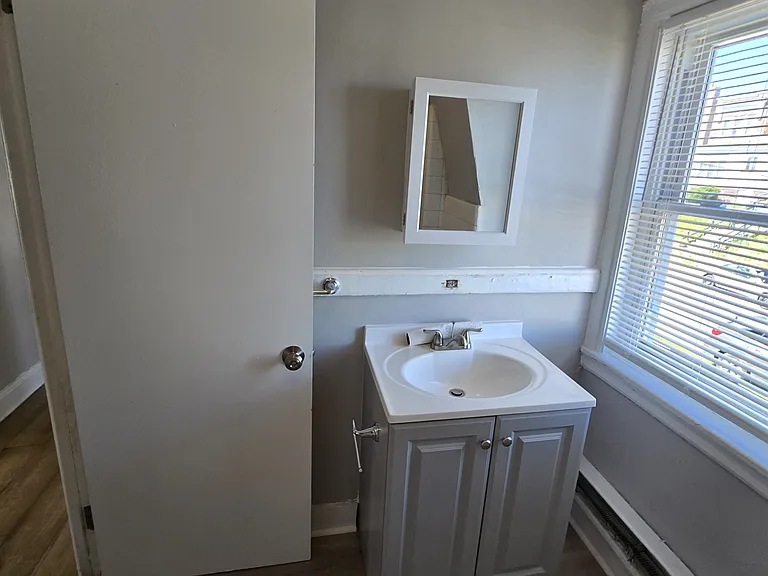 908 Keystone Rd — Photo 17