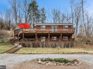 2215 Lockes Mill Rd, Berryville, VA 22611