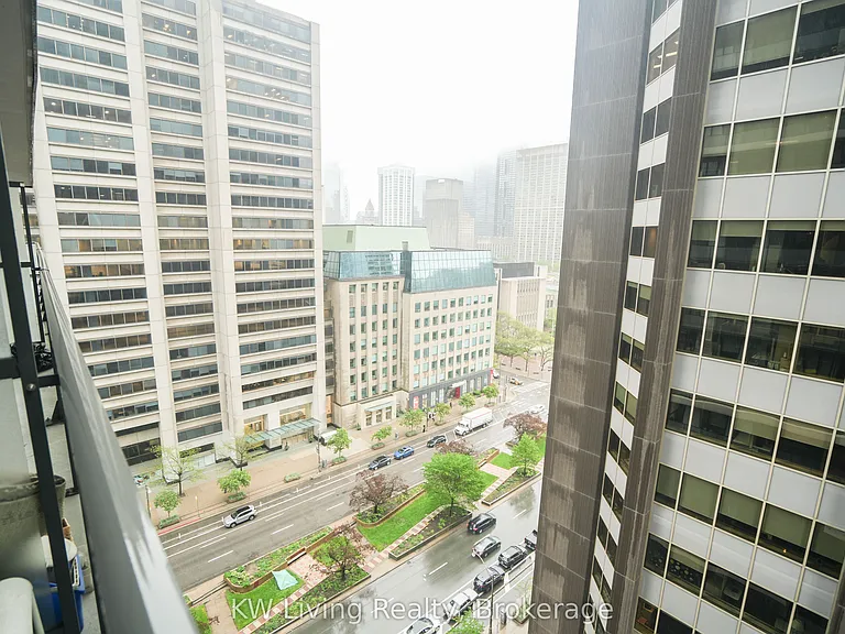 426 University Ave #1206 — Photo 32