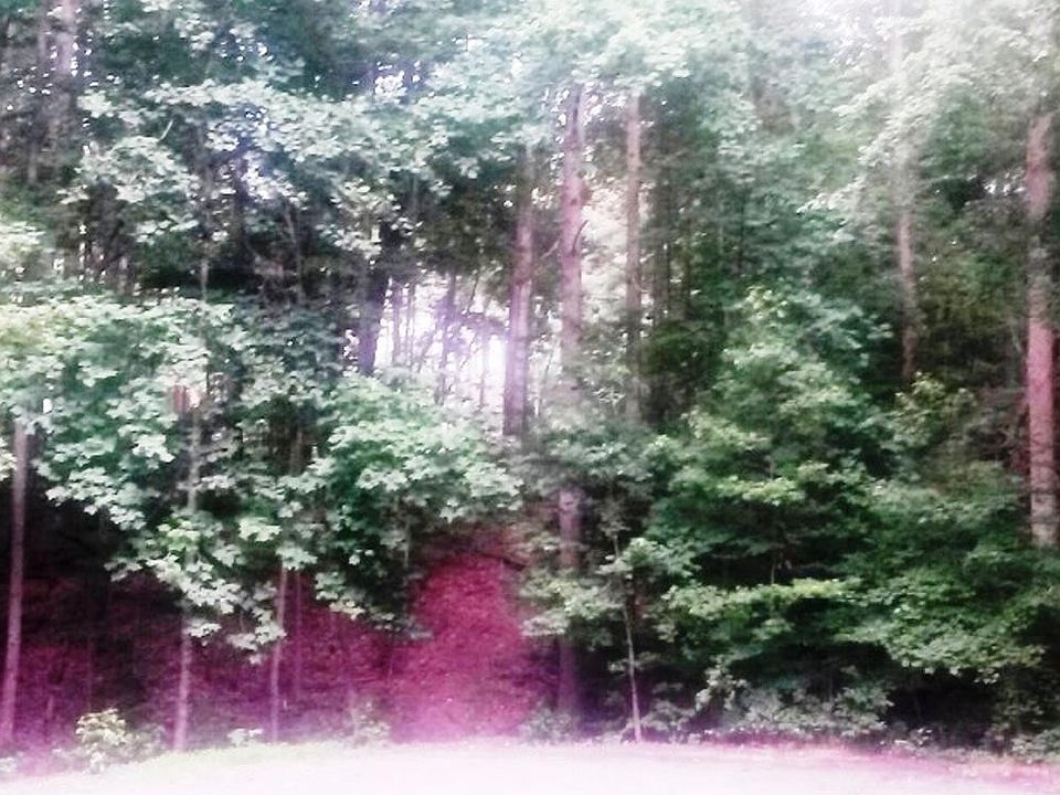 1st image of 110 Northridge Cir #110