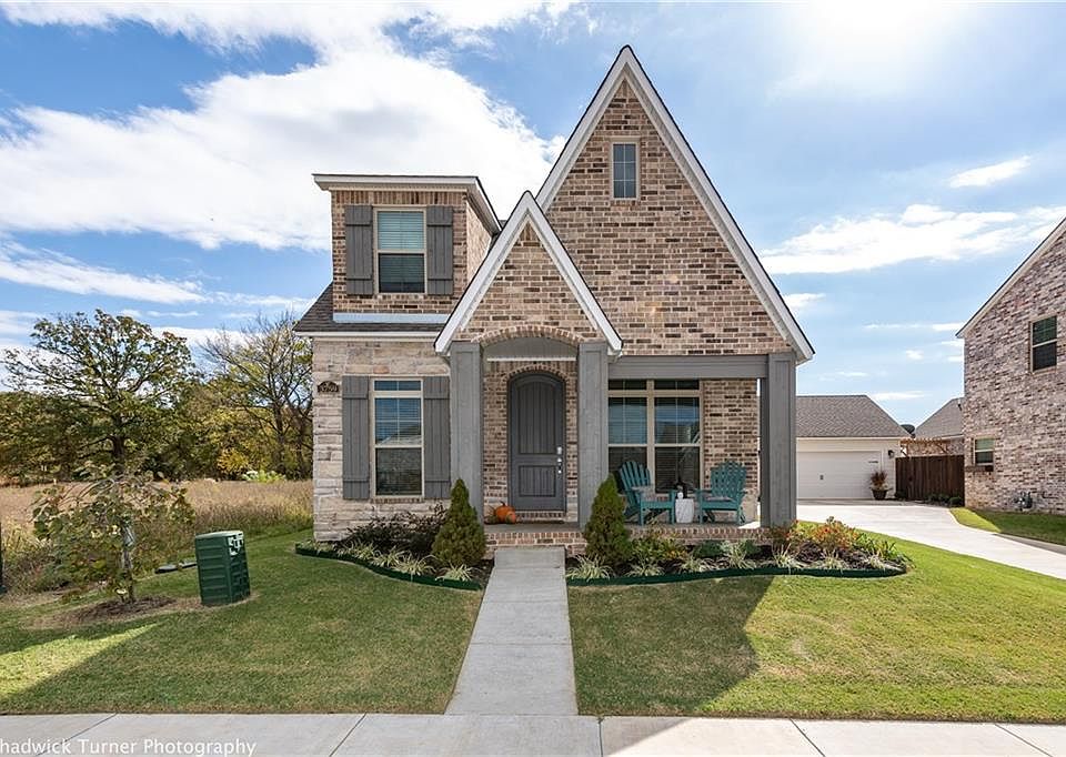 1st image of 3759 W Maclura Way