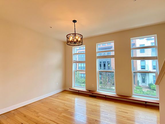 Main level dining room