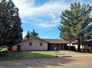 1303 N 6th St, Alpine, TX 79830
