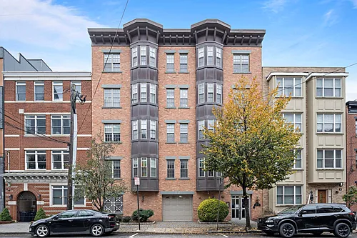 74-76 Monroe St #6 Photo 1