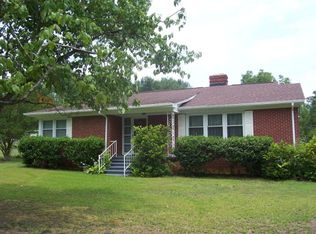 200 Maple Dr, Gaffney, SC 29341