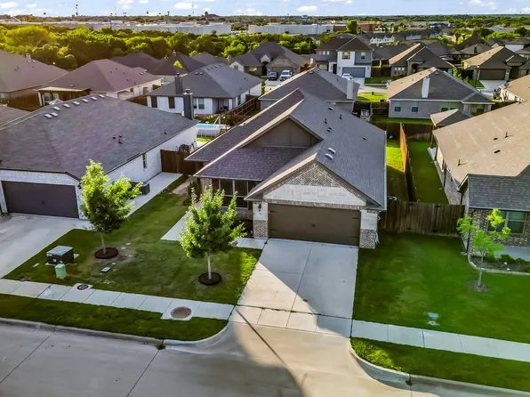 353 Paloma St, Weatherford, TX 76087