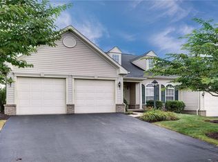 177 Cobblestone Dr, Pittsburgh, PA 15237