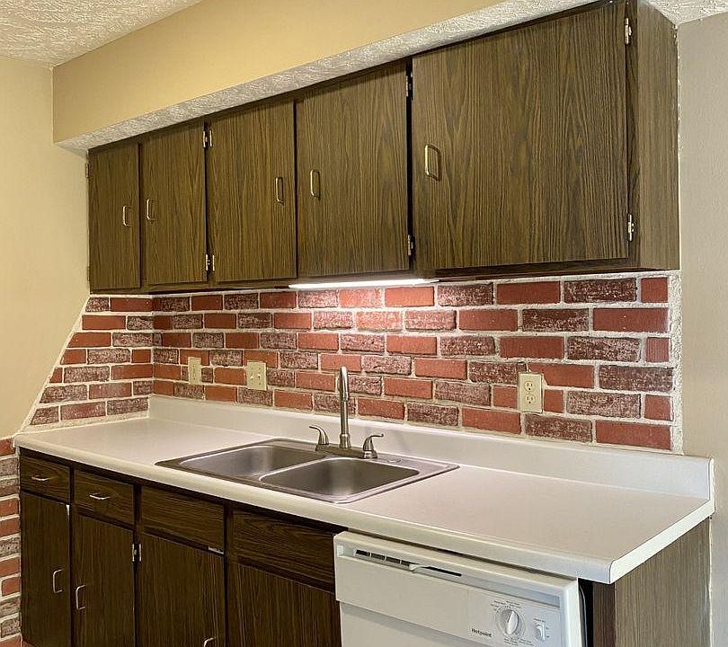 1st image of 8500 Granville Pkwy #10-4